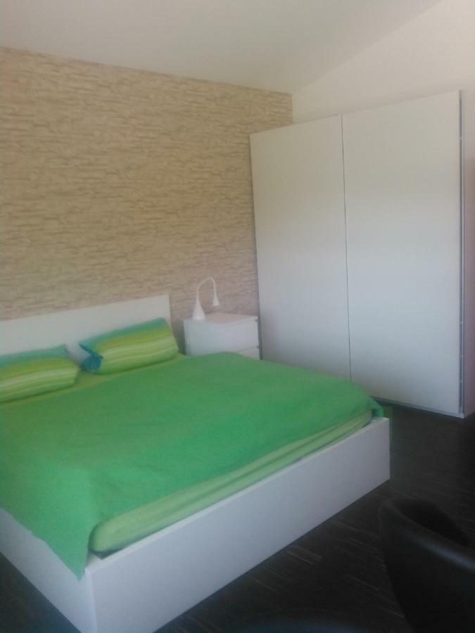 Ferienwohnung Zum Kletterturm Kaufbeuren Εξωτερικό φωτογραφία